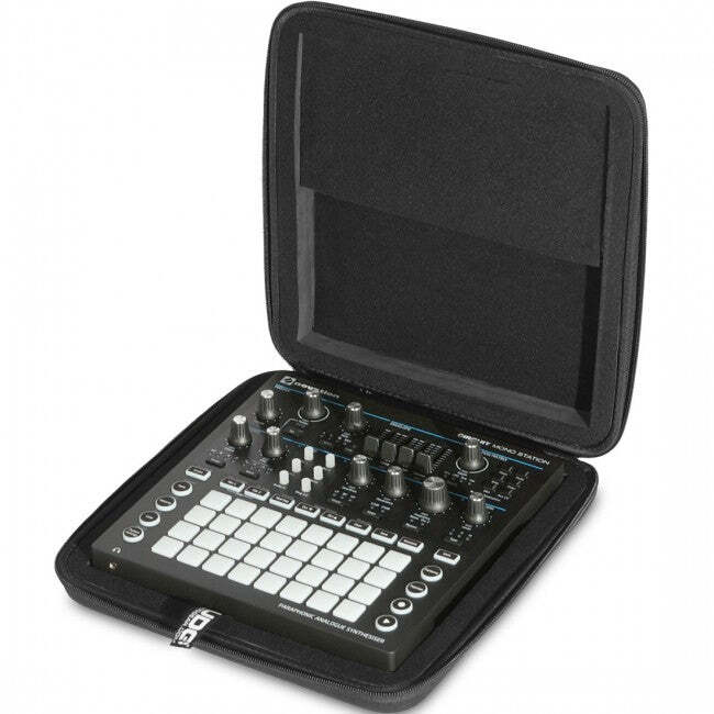 UDG U8453BL Creator Novation Circuit Mono Station Hardcase Black