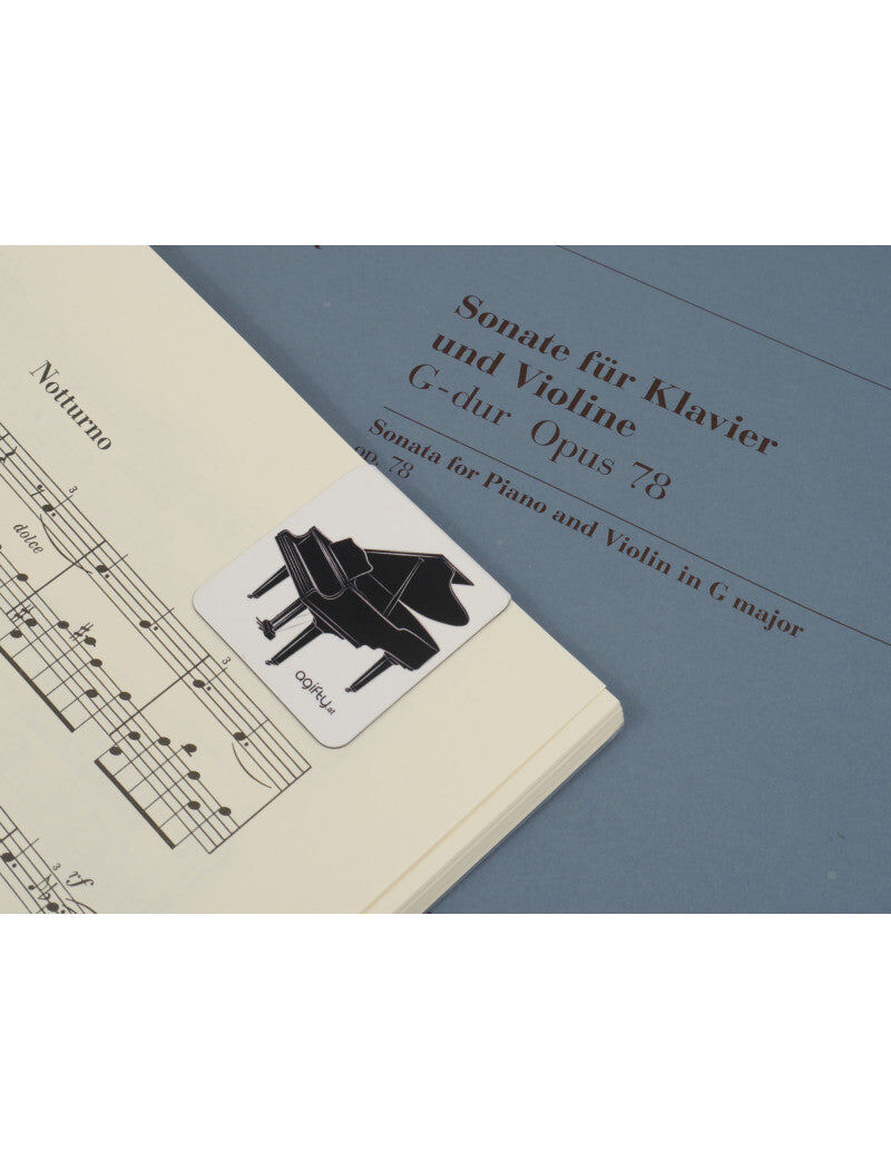 Set of 2 Magnetic Grand Piano Bookmarks in Clear Plastic Sleeve, 4.5cm x 4.5cm — view 2