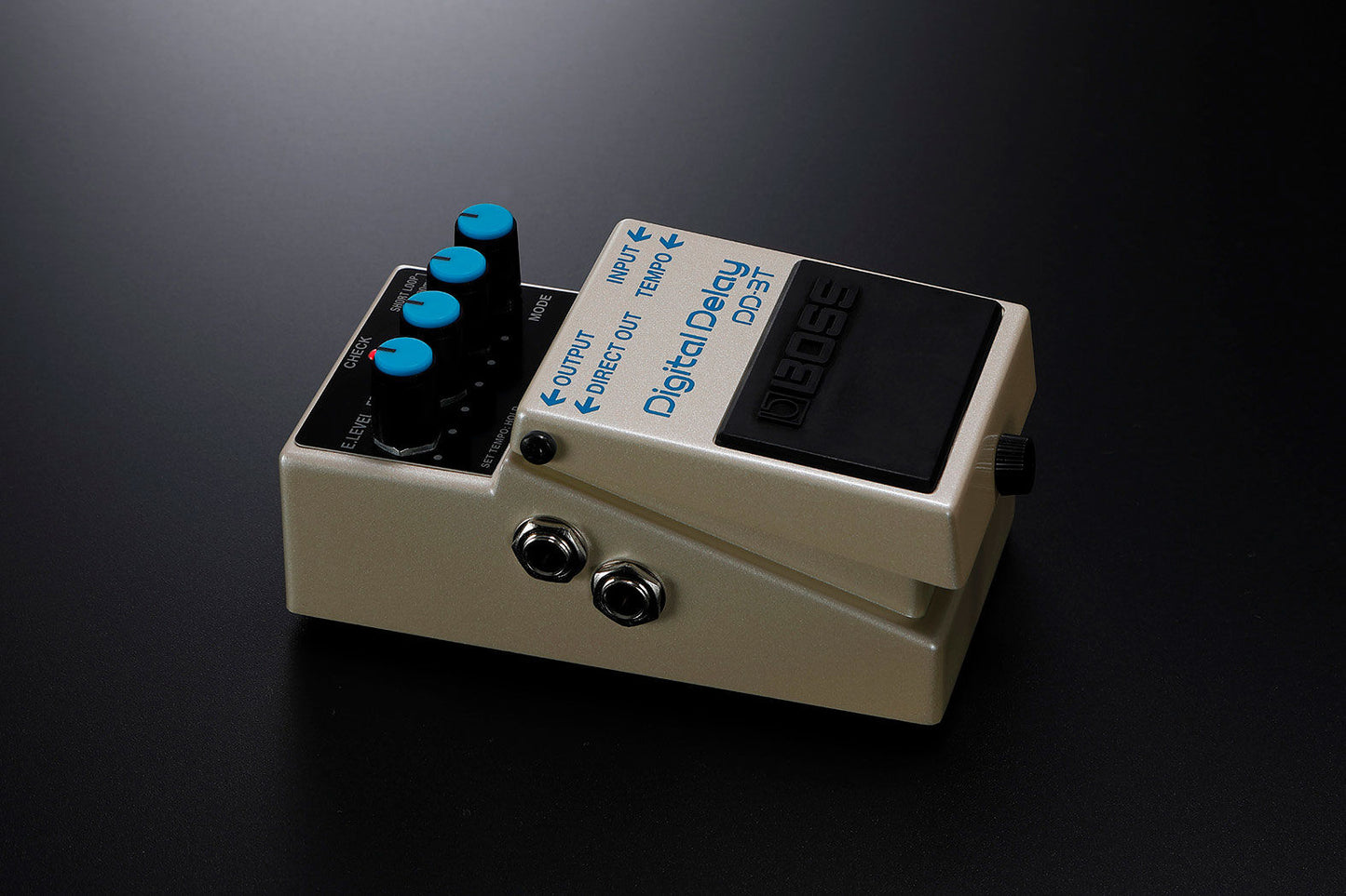 BOSS DD-3T Digital Delay Pedal - Enhanced Classic with Tap Tempo, Compact Design, Legendary Sound — view 4