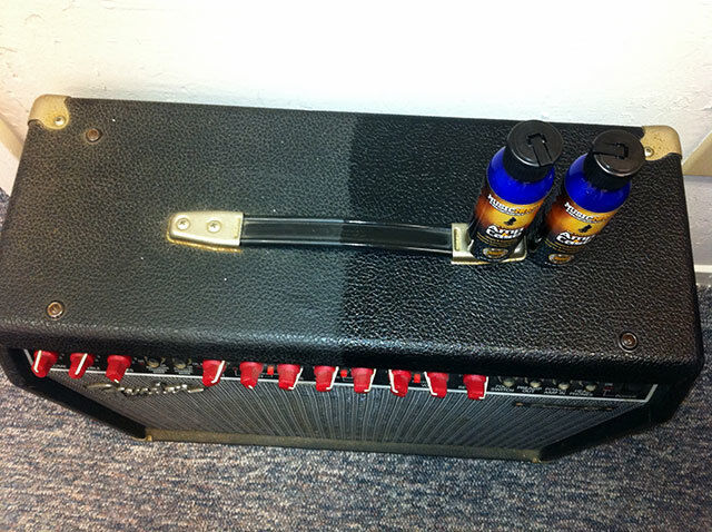 Music Nomad All Purpose Amp and Case Cleaner & Conditioner - 120ml — view 3