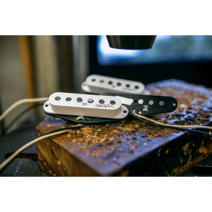 SD Hendrix Strat Set - White — view 2