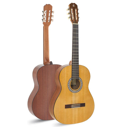 Admira Alba 3/4 Classical Guitar Pack with Gig Bag and Clip-On Tuner — view 2
