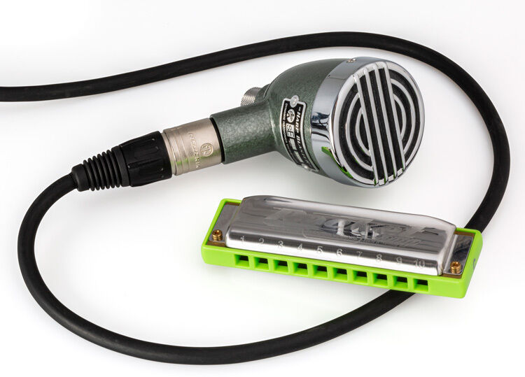 Hohner HB52 Harp Blaster Dynamic Harmonica Microphone with Gold Plated XLR Connector — view 6