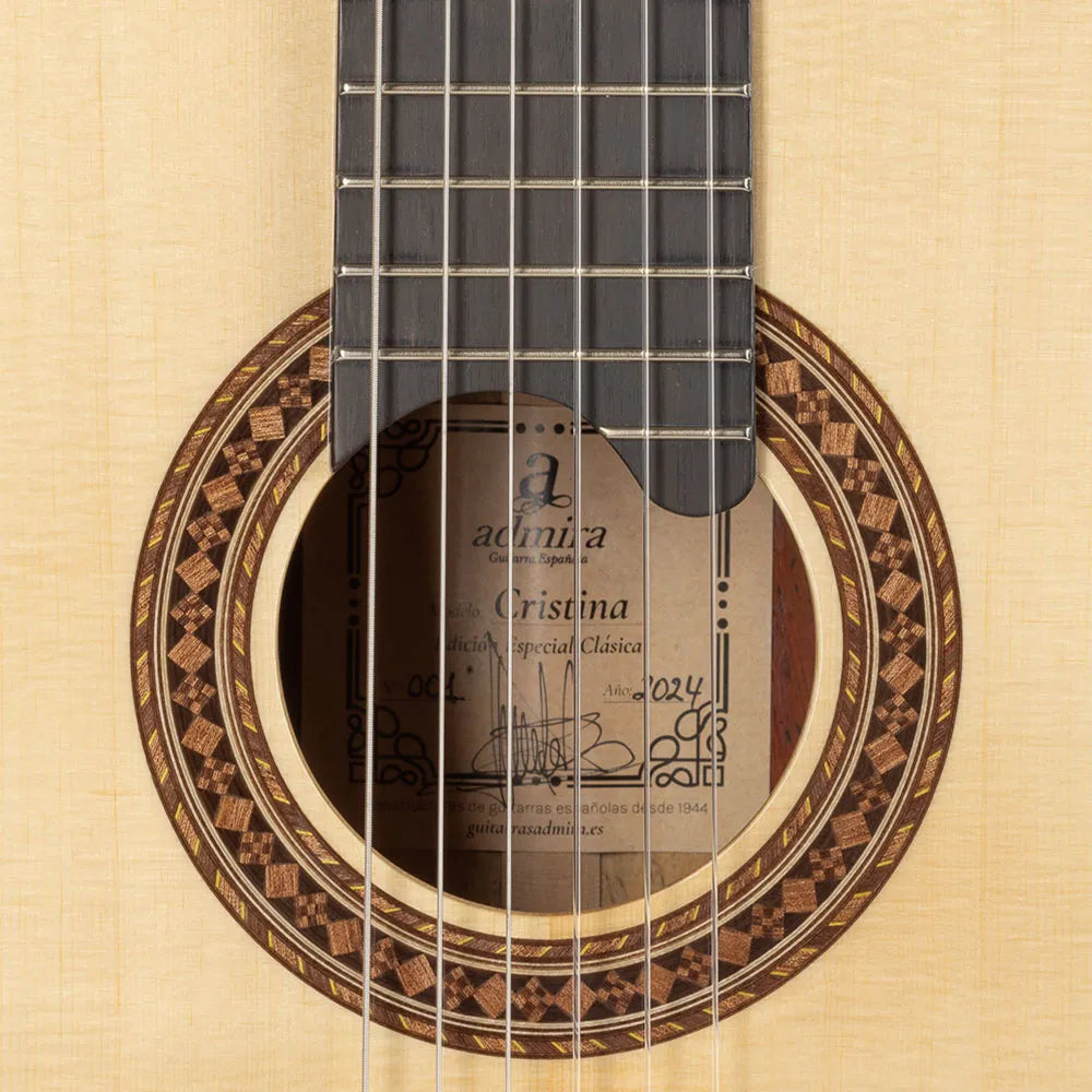 Admira Cristina All Solid Classical Guitar - Solid Spruce Top, Solid Cocobolo Back, Cedar Neck, Ebony Fingerboard, Gloss Finish, 20 Frets — view 6