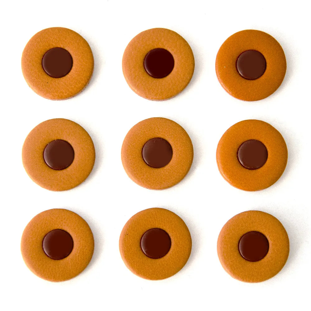 Tan Leather Sax Pad with 27mm Plastic Disc, Regular Felt, 10mm Resonator, 4mm Thickness — view 2