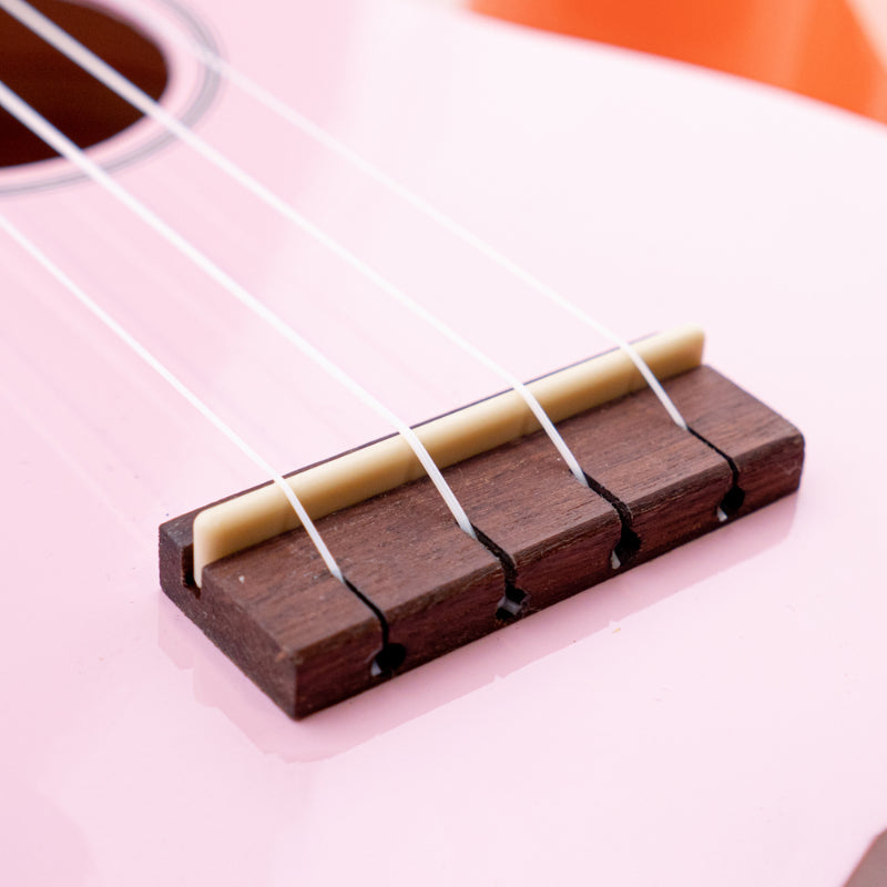 Ashton UKE120SPK Ukulele with Deluxe Bag - Shell Pink — view 3
