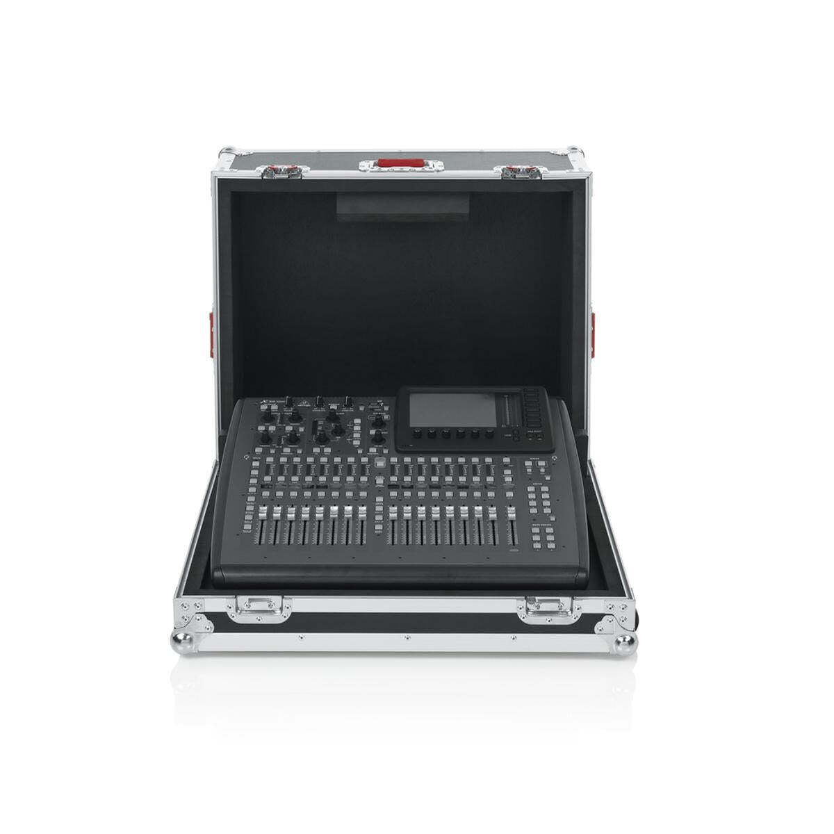 Behringer X32 Compact Digital Mixer 32-Channel & Gator Road Case Bundle