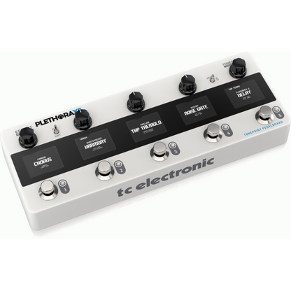 TC Electronic Plethora X5 TonePrint Pedal Board with 5 Pedal Slots and 127 Boards — view 2