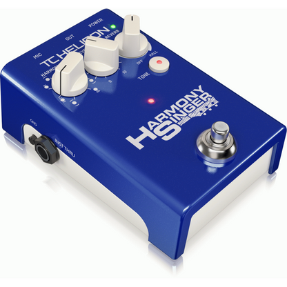 TC Helicon Harmony Singer 2 - Battery-Powered Vocal Effects Stompbox with Guitar-Controlled Harmony, Reverb and Tone — view 2