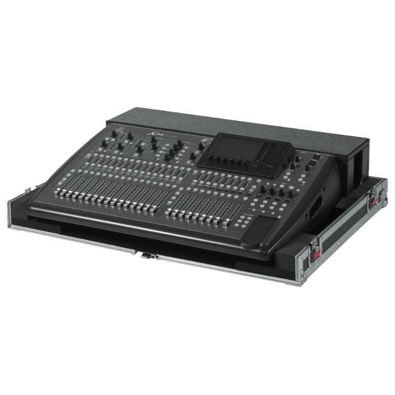Gator G-Tour ATA Wood Flight Case for Behringer X32 Mixer with Doghouse Design and Castors — view 2
