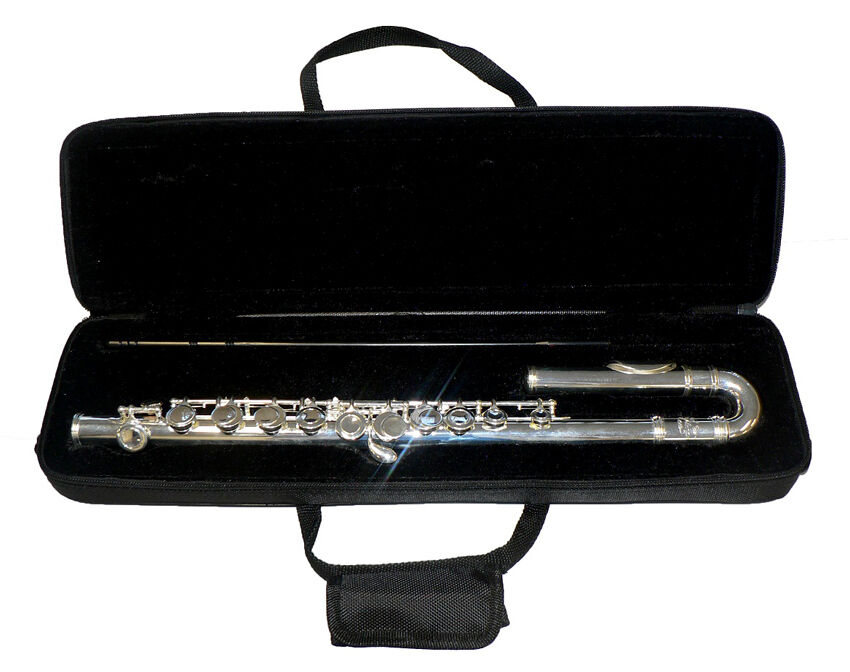J.Michael FL480C Small Prodigy Flute in Silver Plated Finish, C Tuning, U Shaped Head Joint, Offset Covered Keys, with Carrying Case