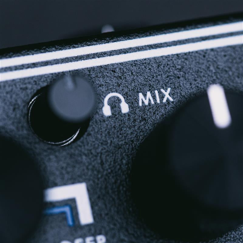 Aguilar AG Preamp DI Pedal - Analog Bass Preamp and DI — view 5