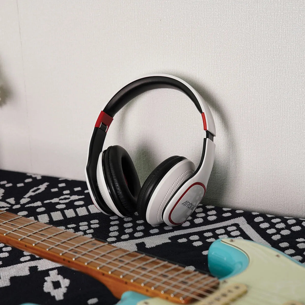 Aroma Headphones AHS-2 with 20Hz-20KHz Frequency Range and 100dB Sensitivity — view 5