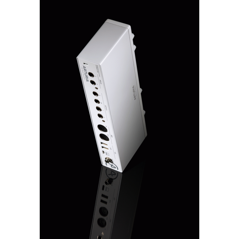 Arturia MiniFuse 4 USB 2 Audio & MIDI Interface 4 In/4 Out White — view 2