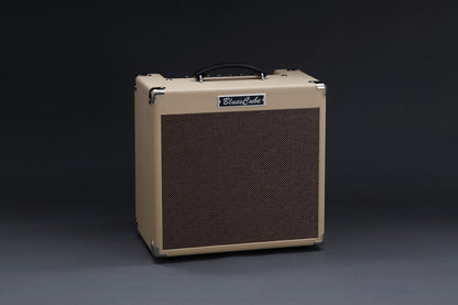 ROLAND Blues Cube Hot 30W Guitar Amplifier - Compact Tube Logic Tone Combo with 12-Inch Speaker — view 6
