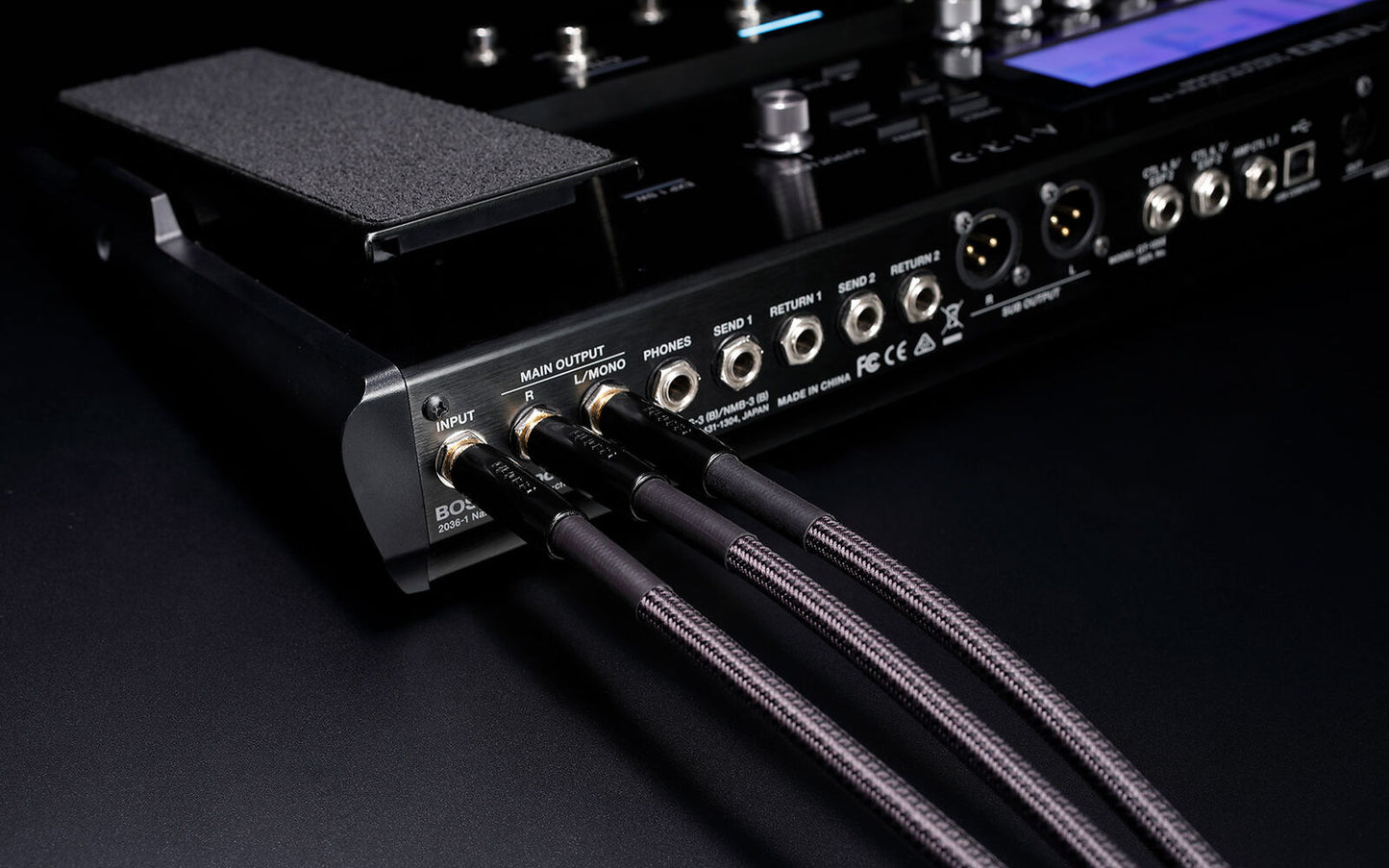 BOSS BIC-P10 Premium 10ft Instrument Cable - High-Fidelity 1/4-Inch SS Connectors, Superior Tone for Guitar & Bass — view 4