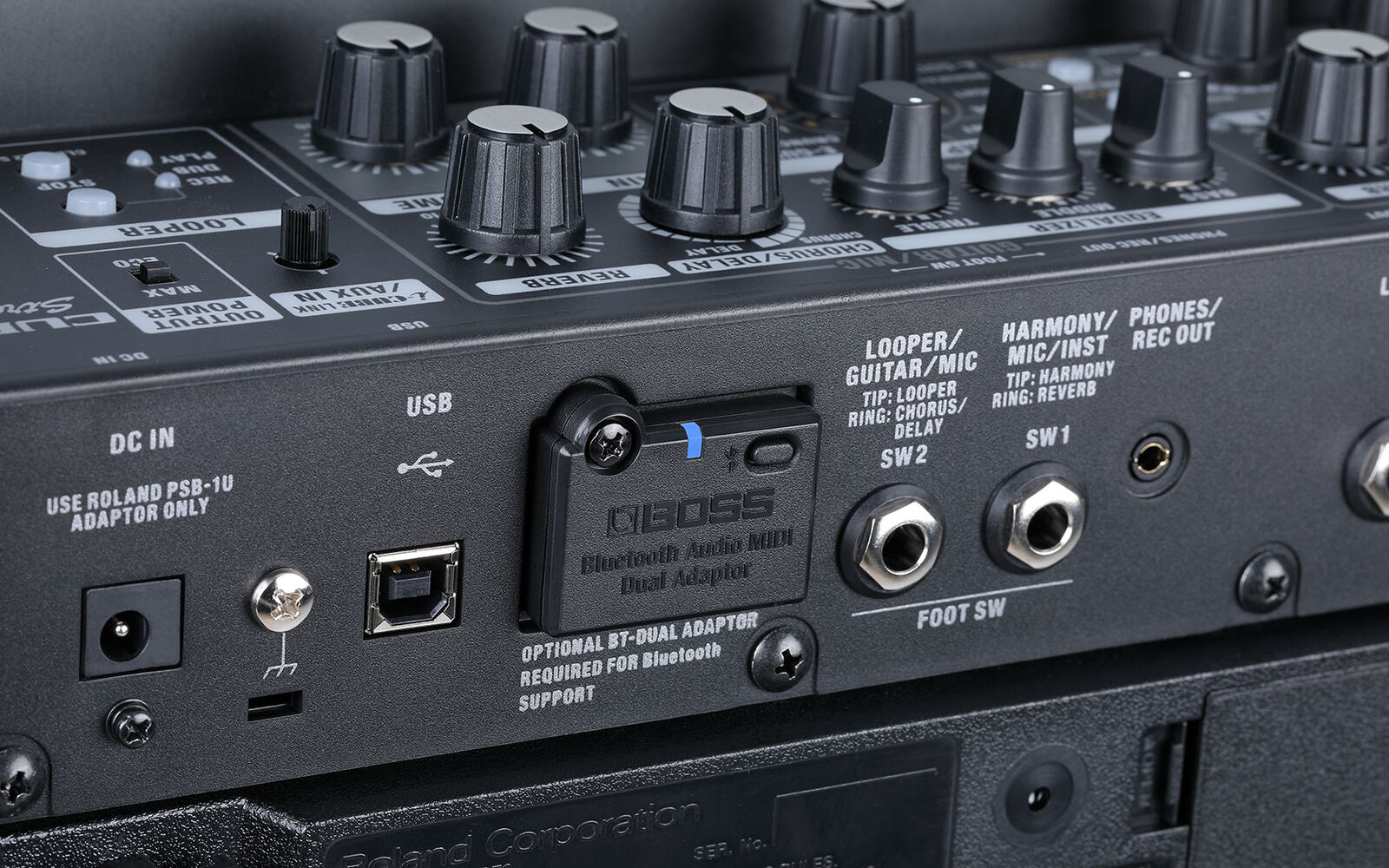 BOSS BT-DUAL Bluetooth Audio & MIDI Adaptor for Wireless Connectivity — view 5