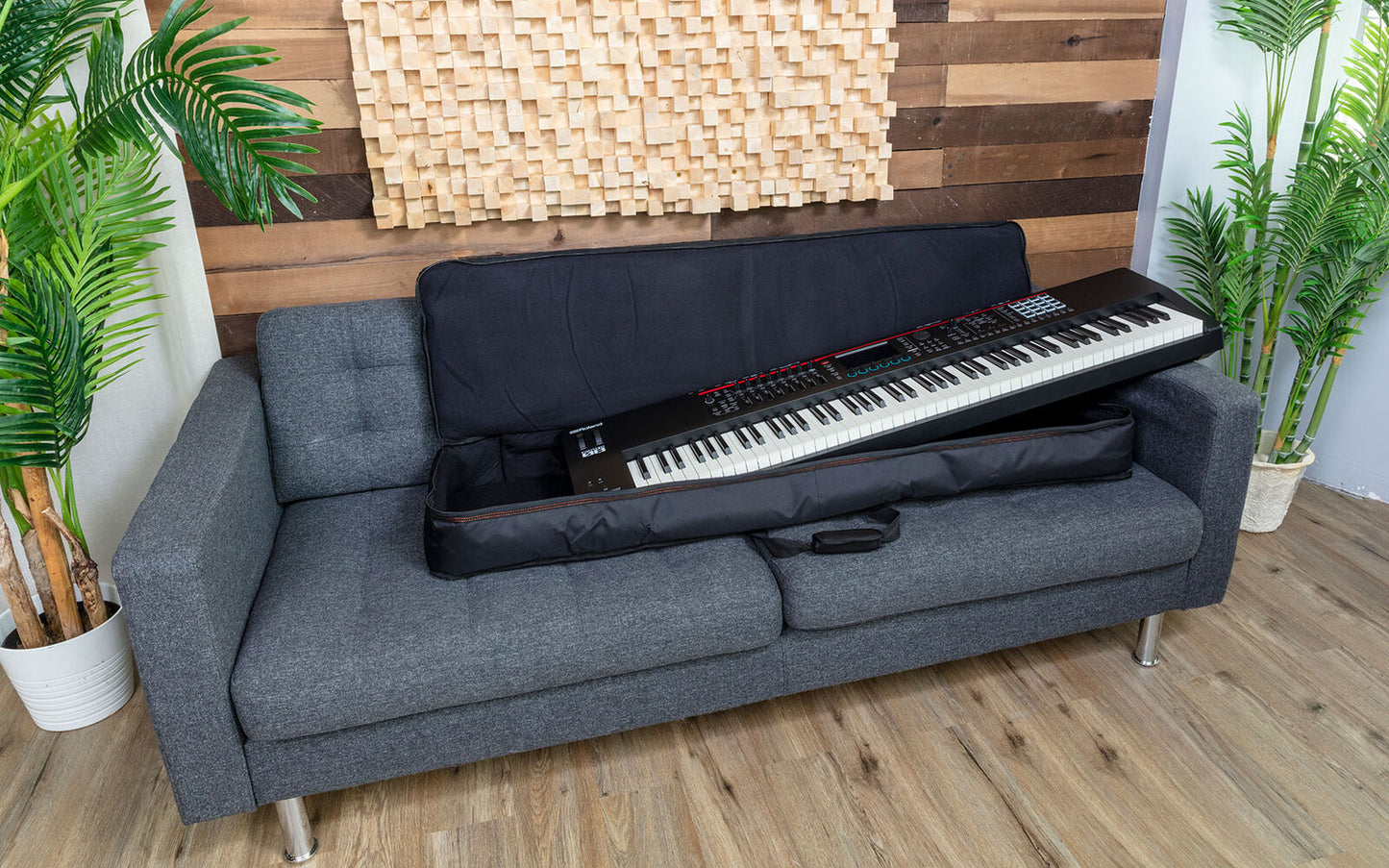 ROLAND CB-B88V2 88-Key Keyboard Bag - Durable, Padded, Black Design with Front Pocket for Sheet Music & Accessories — view 2