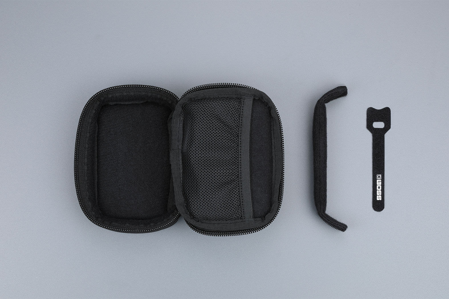 ROLAND CB-KTNGO Carry Bag for KATANA:GO Headphone Amplifier - Durable & Compact with Extra Space for Cables & Earbuds — view 5