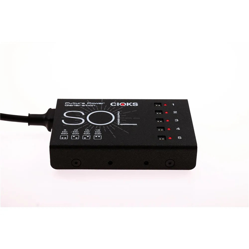 Cioks SOL Power Supply for Pedalboards, 30W, 5 Isolated Outlets, 4 Switchable Voltages, Includes Flex Cables and Mounting Hardware — view 6
