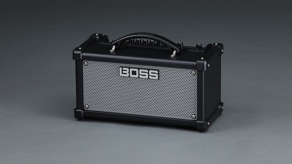 BOSS D-CUBE LX Dual Guitar Amplifier - Portable, Versatile Sound, Latest Technology — view 2