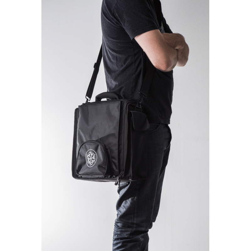 Darkglass M900V2 Series Gig Bag with Pockets for Cables, Footswitch, and Strings — view 4