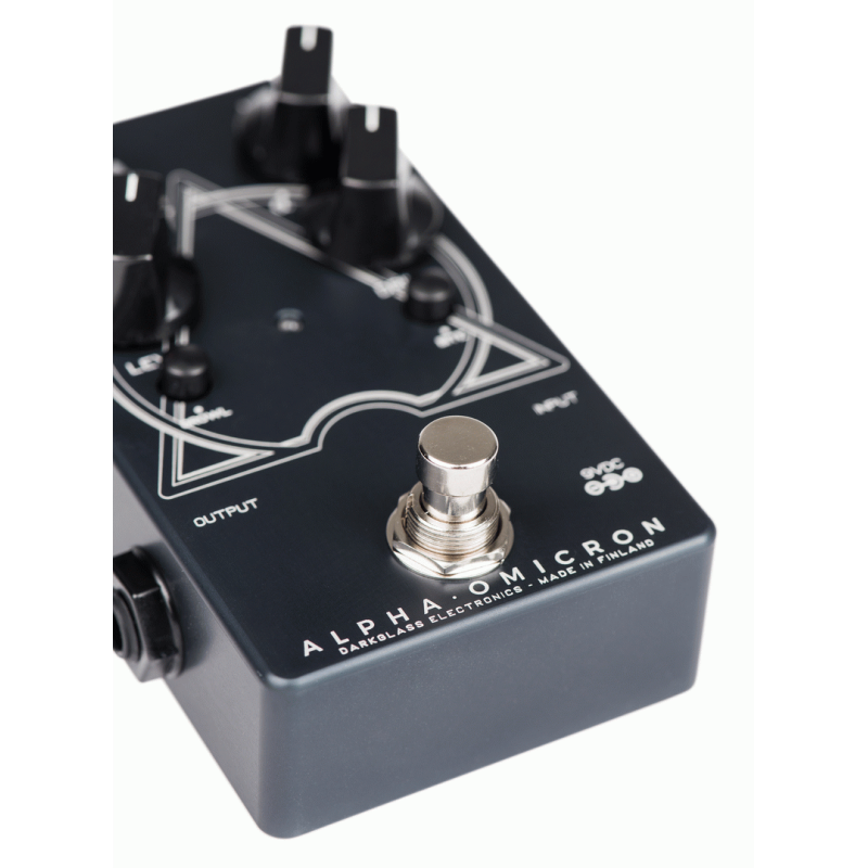Darkglass Alpha Omicron Pedal - Double Distortion Engine for Bassists — view 4
