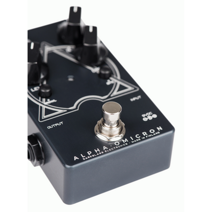 Darkglass Alpha Omicron Pedal - Double Distortion Engine for Bassists — view 4
