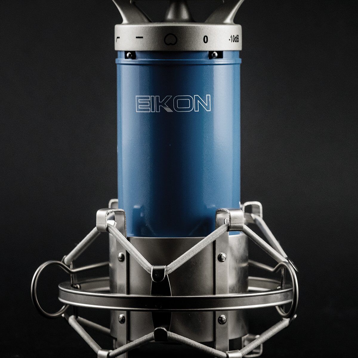 Eikon C14 Studio Condenser Microphone with Shockmount, Windscreen & Carrying Case — view 7