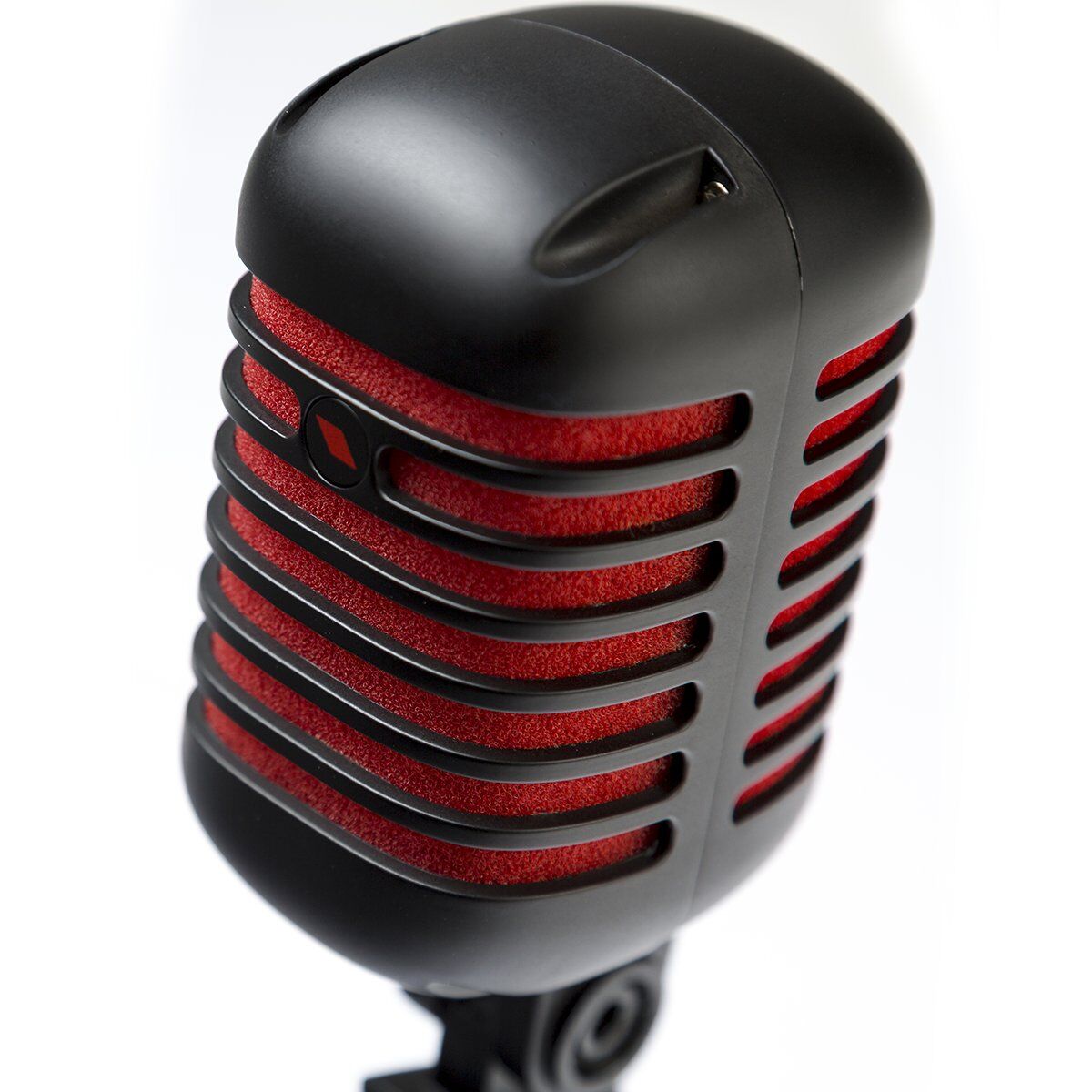 Eikon DM55V2RDBK Vintage Professional Vocal Dynamic Microphone Satin Black & Red — view 7