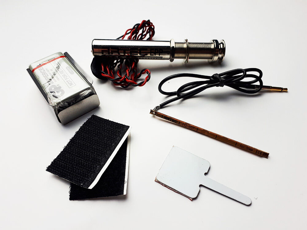 Artec EPPPZ Endpin Preamp System with PG-607 Piezo Pickup for 6 & 12-String Acoustic Guitars — view 3