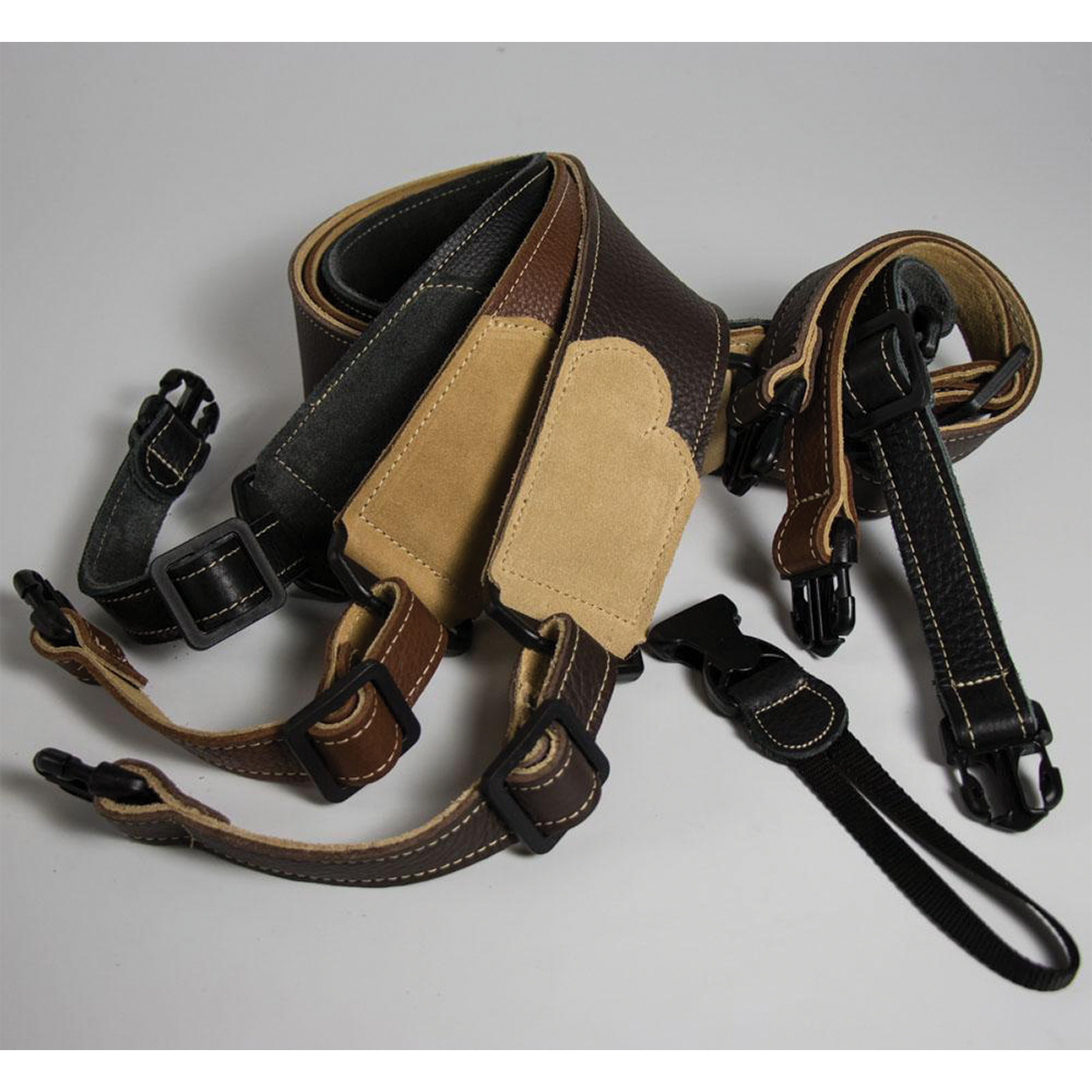 Franklin 2.5" Caramel Leather Banjo Strap with Suede End — view 2