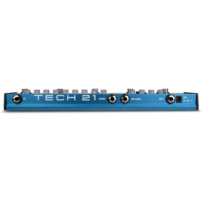 Tech 21 Bass Fly Rig Version 2 with SansAmp, Effects Loop, Octave, Fuzz, Chorus, and Chromatic Tuner — view 5