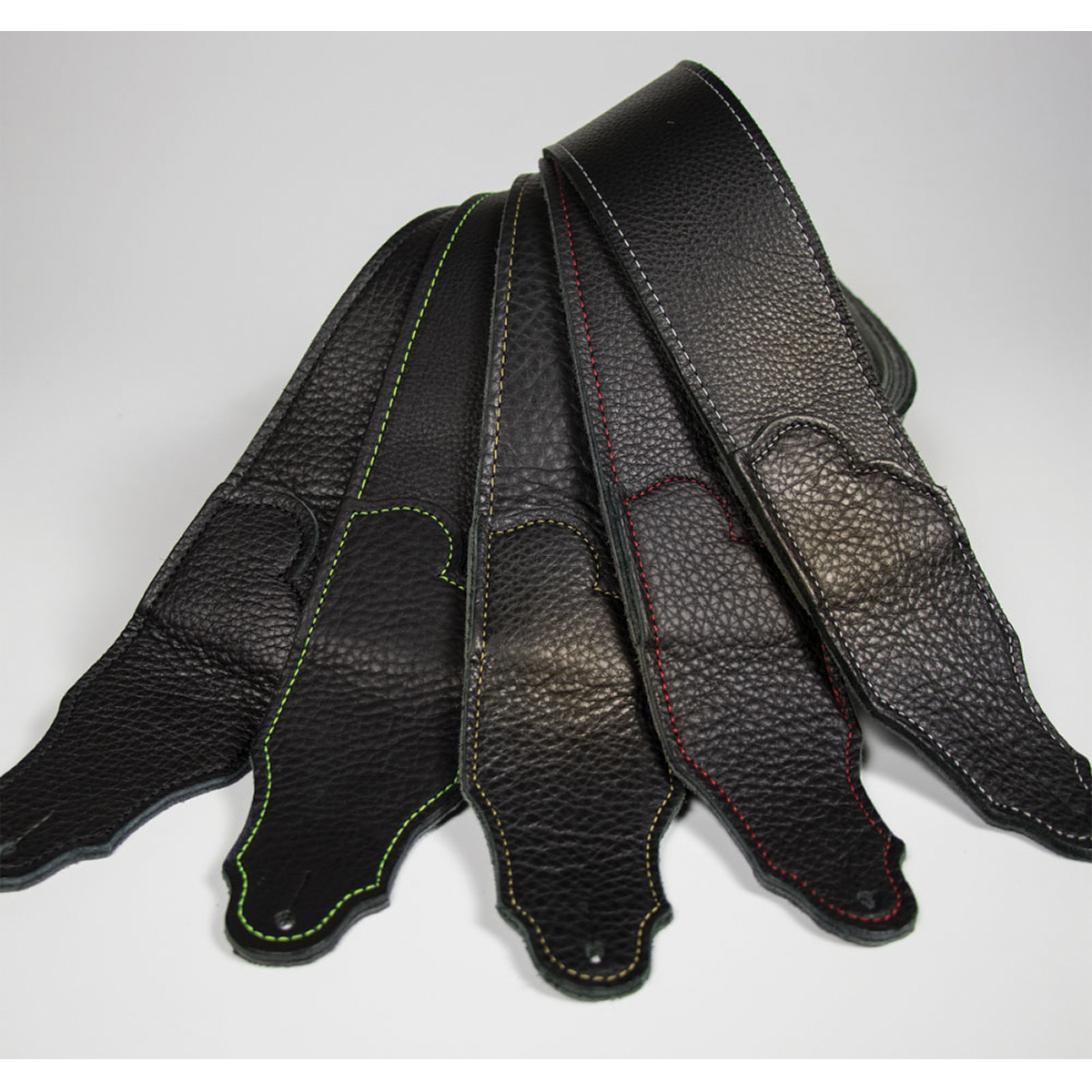 Franklin Original 3" Black Glove Leather Guitar Strap with Black Stitching — view 2