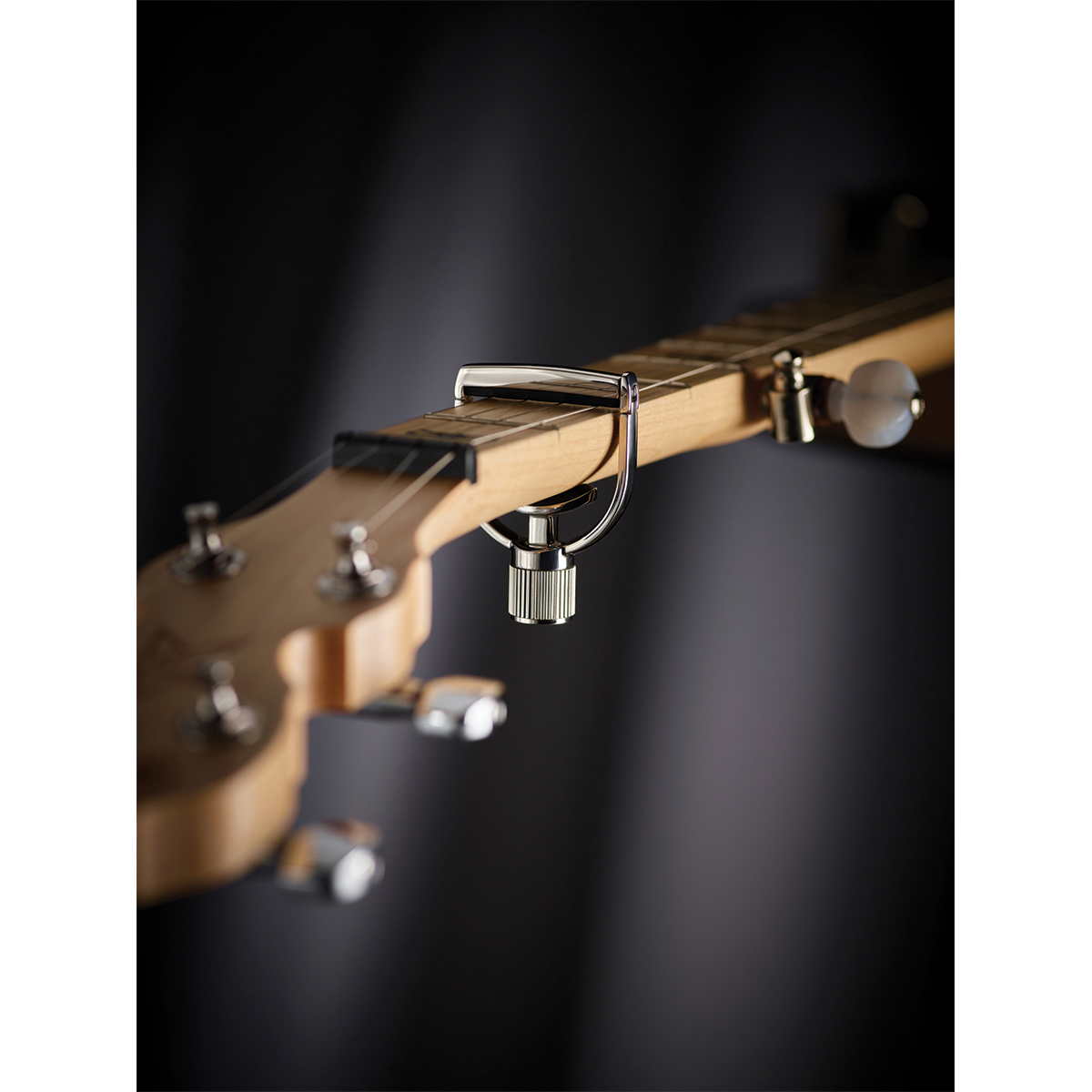 G7th Heritage Banjo Standard Silver Capo with Adaptive Radius Technology — view 2
