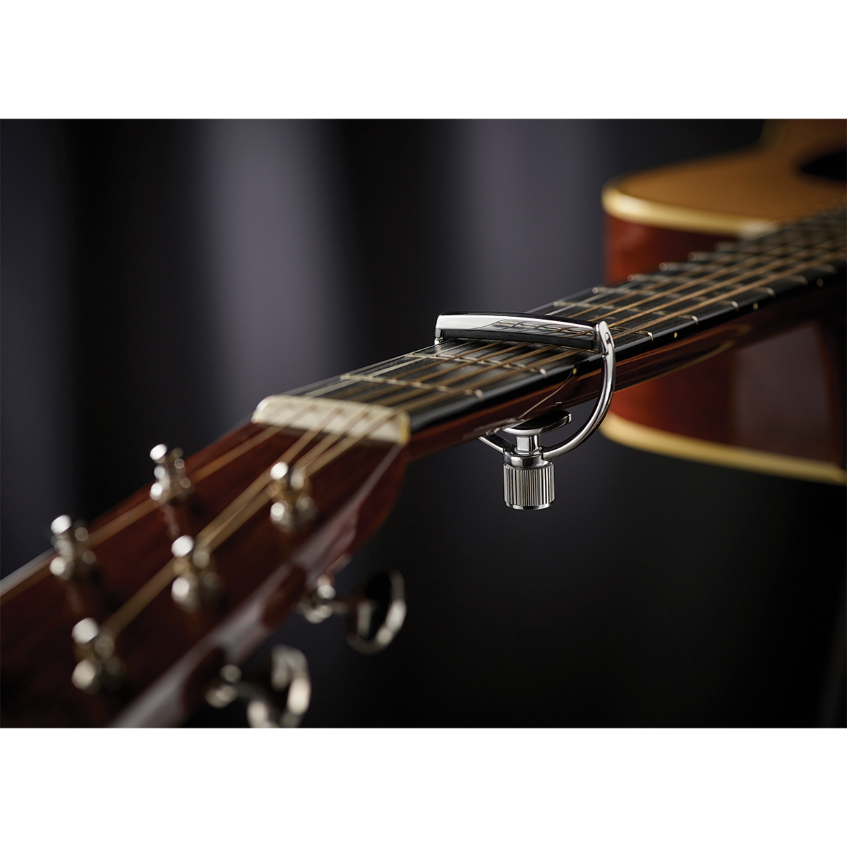 G7th Heritage Wide Silver Capo with Adaptive Radius Technology and Leather Pouch — view 3