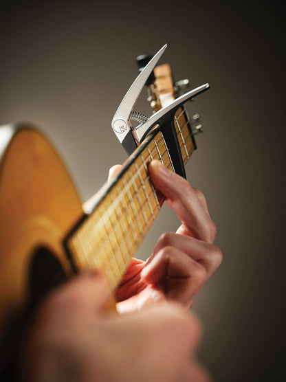 G7 Nashville Ukulele Silver Capo - Lightweight, easy to use, reduces tuning issues, suitable for all ukulele sizes, silicone wrap for tone protection. — view 7
