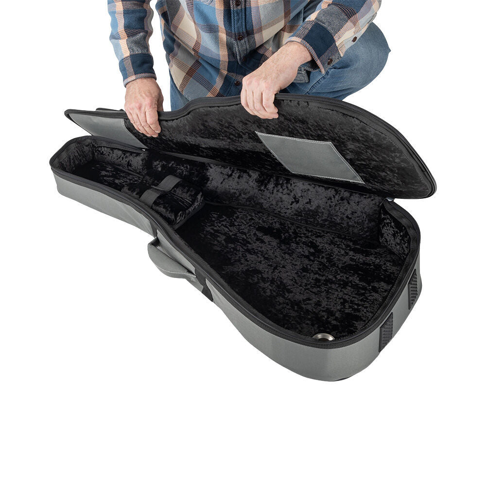 On Stage GHC7550CG Hybrid Classical Guitar Gig Bag with Weather-Resistant Exterior and Plush Interior — view 3