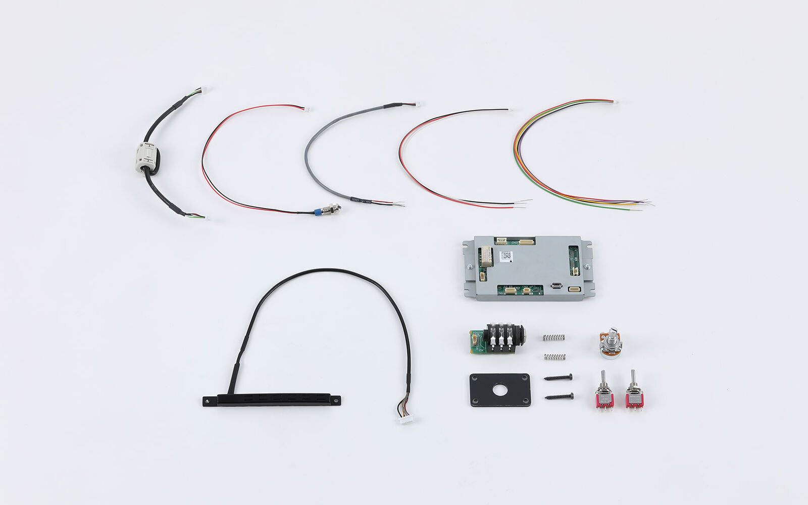BOSS GK5-KIT-G6 Guitar Internal Install Kit with GK-5 Divided Pickup & Serial GK Digital Interface — view 5