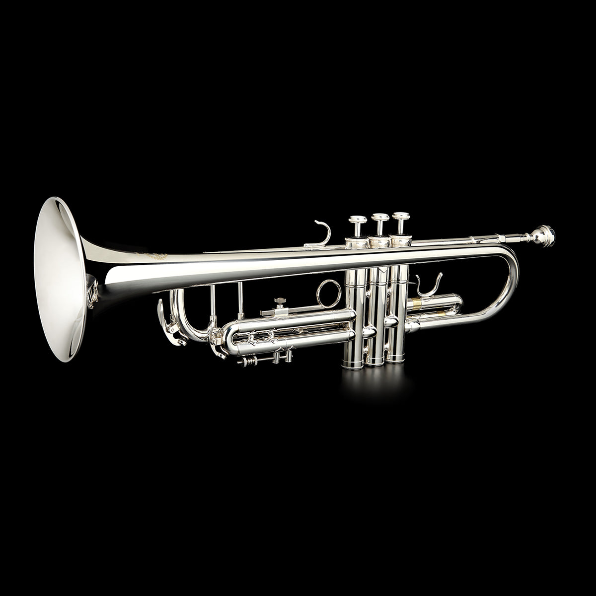Grassi GRTR210AG Bb Trumpet Silver Plated with Backpack Case