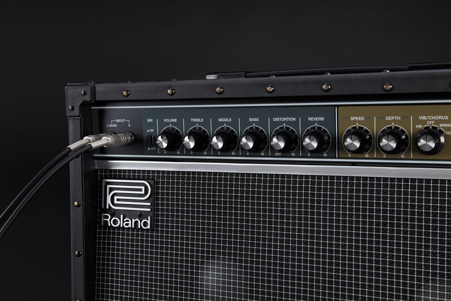 ROLAND JC-40 Jazz Chorus 40W Guitar Amplifier with Stereo Chorus Effect — view 3