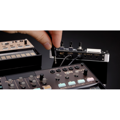 Korg Volca FM2 6-Voice Synthesizer with MIDI Velocity Sensitivity — view 4