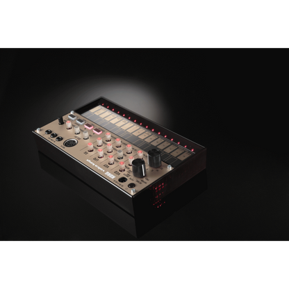 Korg Volca Keys Polyphonic Analog Synthesizer with 27 Keys and Loop Sequencer — view 3