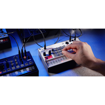 KORG Volca Sample Next Generation Drum Machine with Micro USB Port and Enhanced Features — view 4