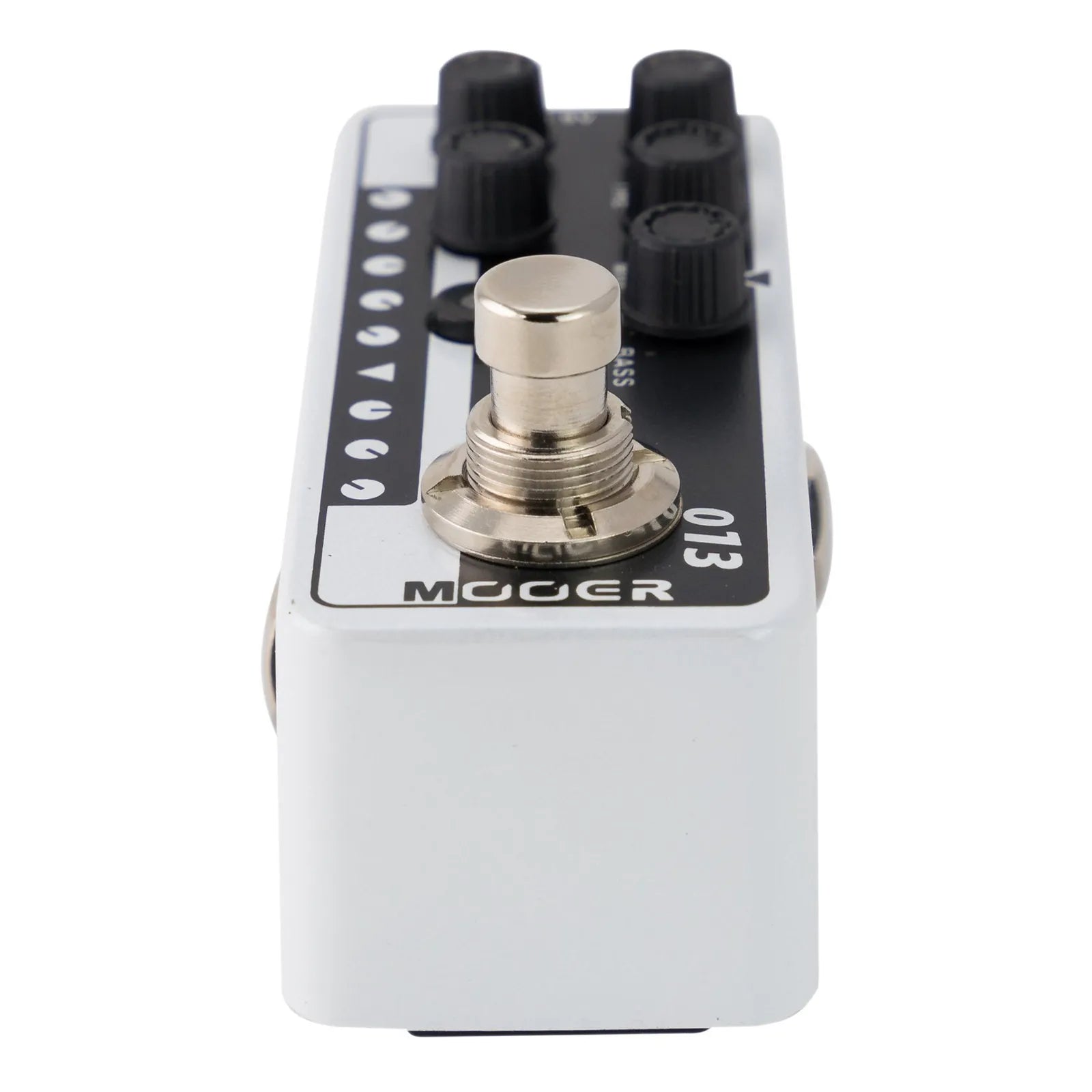 Mooer Matchbox 013 Digital Micro Preamp Guitar Effects Pedal with Dual Channels and Speaker Cabinet Simulation — view 6