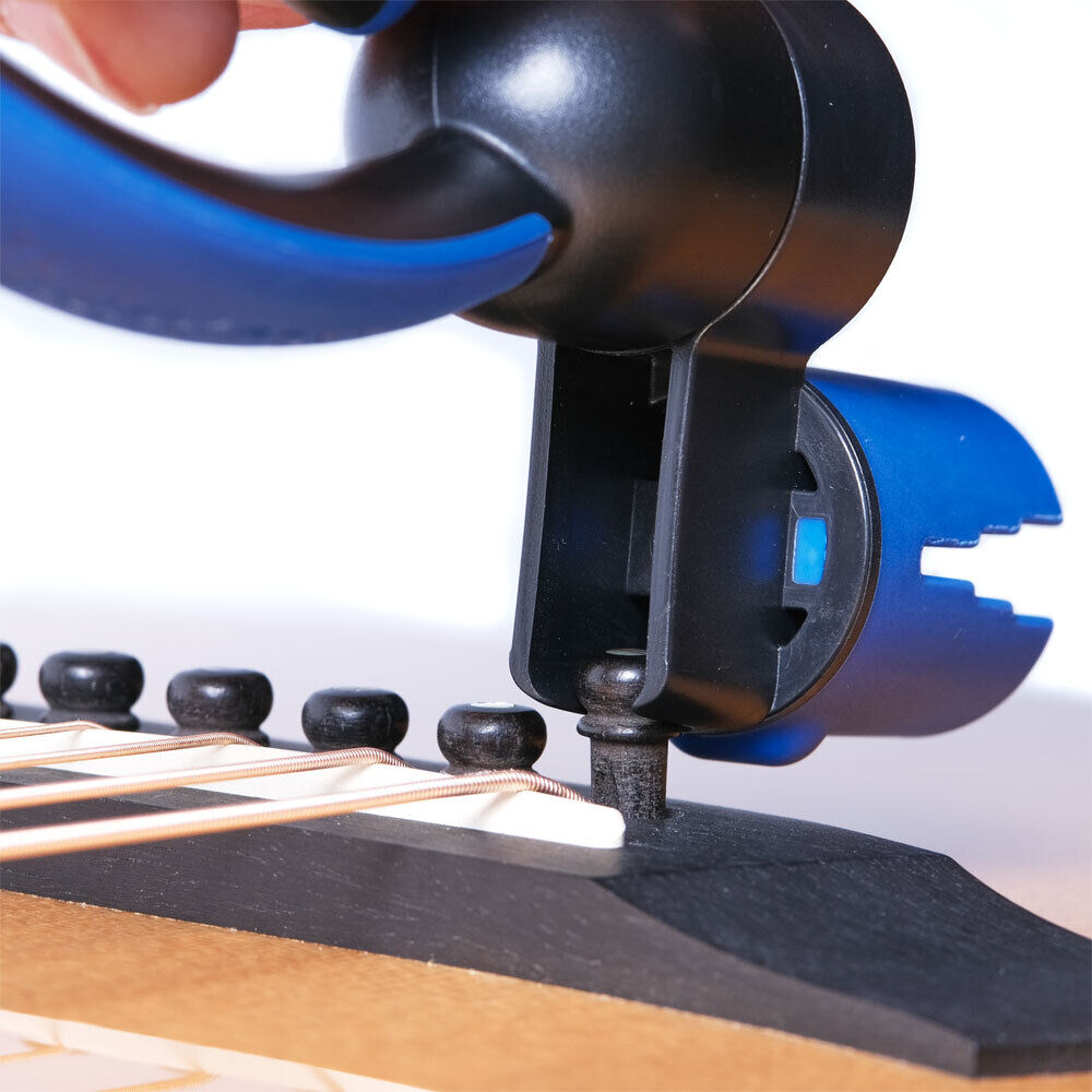 Music Nomad Grip One All-in-One String Winder, Cutter & Puller for Guitar, Bass, Ukulele, Banjo & Mandolin — view 5