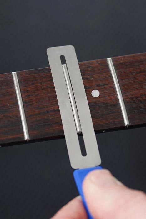Music Nomad Premium Fretboard Grip Guards - Set of 3 for Small, Medium & Jumbo Fret Slot Sizes — view 4