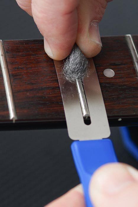 Music Nomad Premium Fretboard Grip Guards - Set of 3 for Small, Medium & Jumbo Fret Slot Sizes — view 5