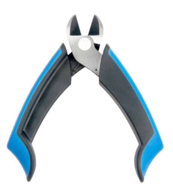Music Nomad Grip Cutter Premium String Cutting Tool with Ergonomic Grips and Storage Sheath — view 2