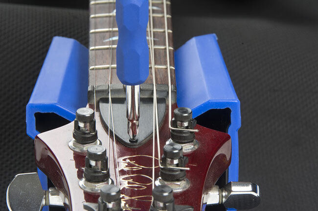 Music Nomad Premium 5/16" Truss Rod Wrench with Magnetized Screwdriver & Protective Bumper — view 3